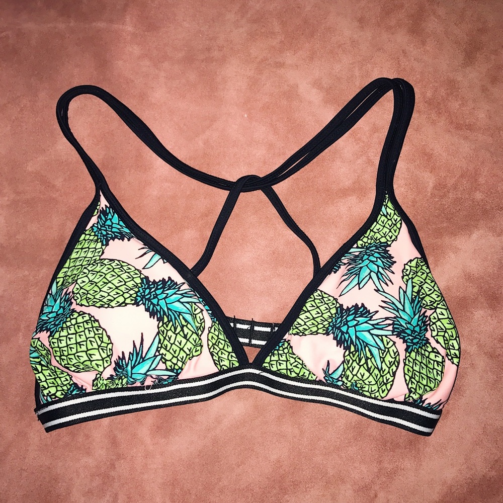 Target Pineapple Bikini Top!! Great Condition!!!
